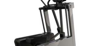 Life Fitness FS6 Adjustable-Stride Cross-Trainer 2